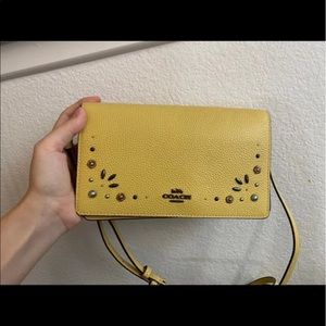 Coach FOLDOVER CROSSBODY CLUTCH